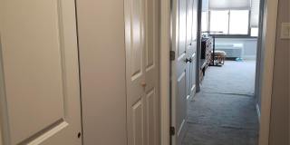 100 W Broadway unit: 7L Gallery 21