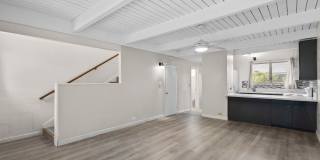 Renovated Tropic Gardens Town House for rent! Gallery 5