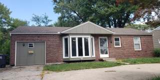 Remodeled Raytown Home-Coming SOON!! Gallery 22