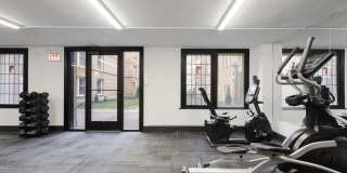 1635 W Chase Ave Gallery 13