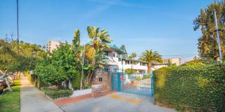 400-420 N. Oakland Ave. Gallery 87