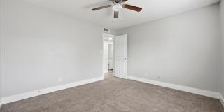 Ridgewood Apartments Gallery 16