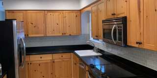 1841 Twelve Oaks Ln E Gallery 9