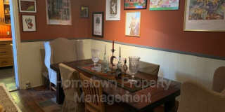 1202 Penn Street Gallery 16