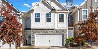 1140 Streamside Lane Gallery 1