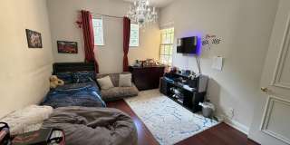 210 NE 69th Circle Gallery 26