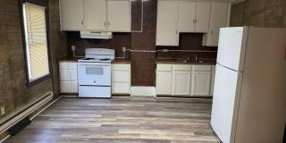 3 bedroom, 1 bath, 2 story single family house Gallery 1