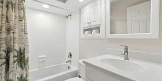 26000 Hickory Blvd lot: 204 Gallery 9