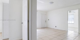 415 N 60th Way Gallery 3