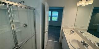 3133 SKYLINE Loop Gallery 21
