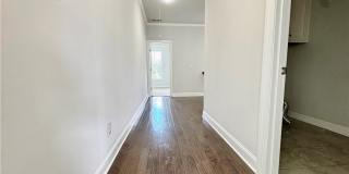 4250 Spruce Pine Alley Gallery 32