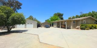 4bed 2bath 3 car garage and Rv Boat Parking- Gorgeous Single Story House Gallery 1