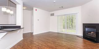 Knoll Crest Gallery 45