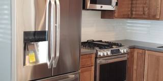 Sierra Vista Apartments - 500 and 510 E. Foothill Blvd. Gallery 25