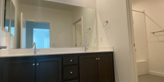Dublin Hyde Park Modern Living Single Level Condo 4 Bed / 2 Bath, Amenities, Close to 580 Gallery 19