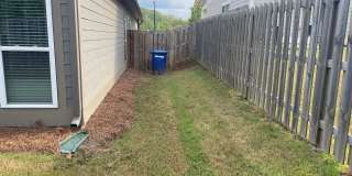 One level home with 2 Car Garage! Gallery 38