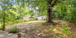 Recently Renovated 3BR Home Near Downtown Durham with Spacious Backyard! Available Now! Pet Friendly! Gallery 20