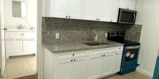 1770 NW 19th Ter Gallery 4