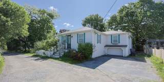 WINTER RENTAL: Twin Lights WINTER RENTAL: Twin Lights Gallery 1
