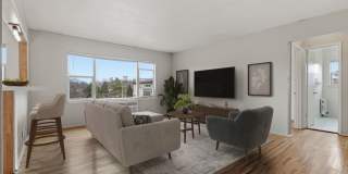 Uptown West Apartments Gallery 1