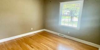 This charming 3-bedroom, 1 1/2 -bath home in Dalebrook (Charlotte, NC) Gallery 7