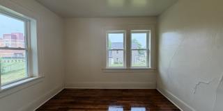626 East Dayton Street Gallery 14