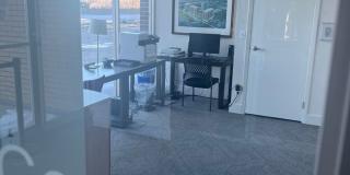 Fantastic Studio in The Metropolitan Condos Gallery 31