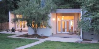 4 Bed 3.5 Bath Carolyn Heights Home W/Stunning Finishes & Ideal Outdoor Space!  Option for Early June or Early July move in! Gallery 7