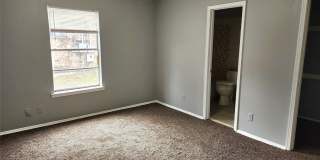 6105 Jennifer Lane Gallery 15
