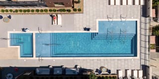 Reve Boulder Gallery 3