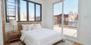 212 East 10th Street Gallery 4