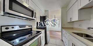 $990 rent credit if you move in by 11/30/25! 2-bedroom home with utilities included near I-405 Gallery 5
