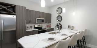 Aspire Kenwood Gallery 27