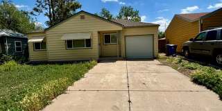 Spacious Home with Massive Backyard, Attached Garage | Available Now! Gallery 17