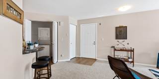 1541 Westminster Drive Gallery 15