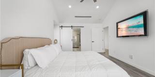 122 21st Gallery 25