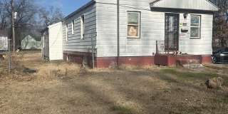 5443 Rosemont Avenue Gallery 1