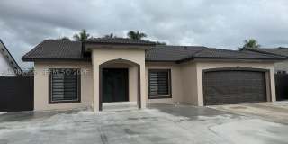 15129 SW 173rd Ter Gallery 1