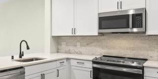 The Avery on Southwestern Gallery 13