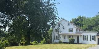1001 SCHOOL HOUSE Lane Gallery 1