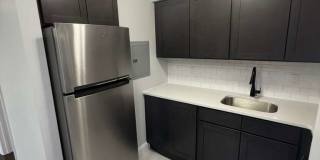 393 Grove St Gallery 1