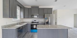 801 East Gonzalez Street Gallery 10