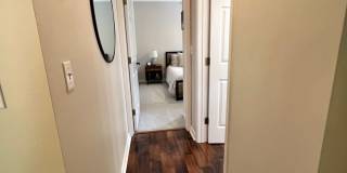 Beautiful 3/2 in Desirable Kensington Gardens Gallery 18