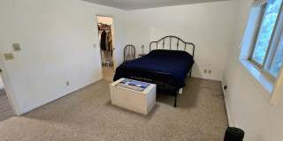 530 Northwest Carolyn Lane - House Gallery 18