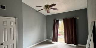 Upscale Mountain Side  2 Bed 2 Bath Townhome in El Paso perfectly located Gallery 17