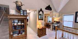 110 ANNAPOLIS Street Gallery 23