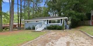 Charming 3-Bedroom Ranch Style Home ! Gallery 1