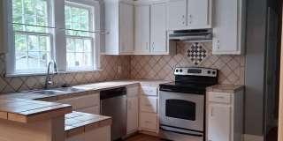 3Bed 2bath in Fondren Gallery 6