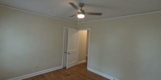 Renovated 3 Bed 1 Bath Gallery 4
