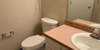 Beautifully Updated West Linn Home Near West Linn High School Gallery 9